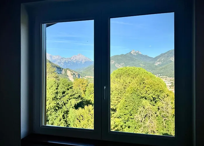 Проживание в семье J&j House Castelmarte