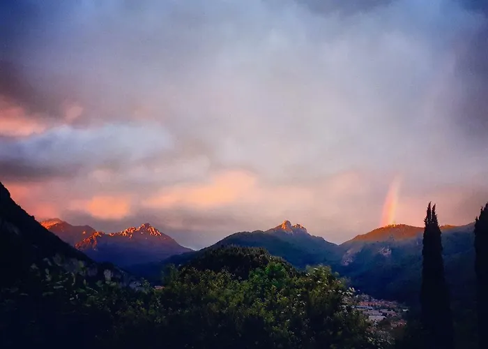 J&j House Castelmarte