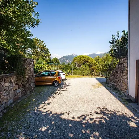 J&j House Homestay