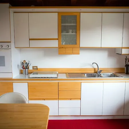 J&j House * Castelmarte