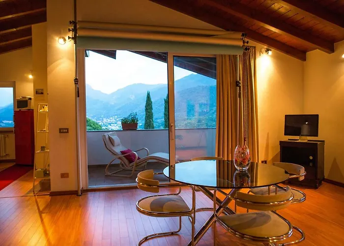 J&j House * Castelmarte