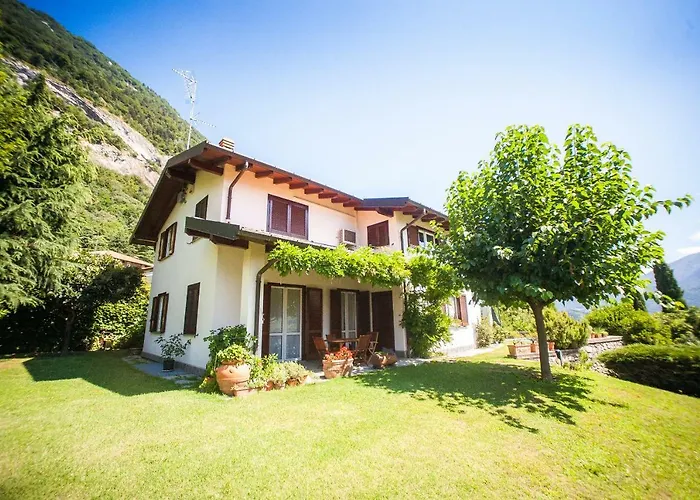 J&j House Castelmarte