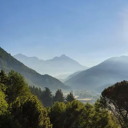 J&j House Castelmarte