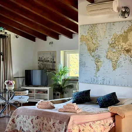 J&j House *